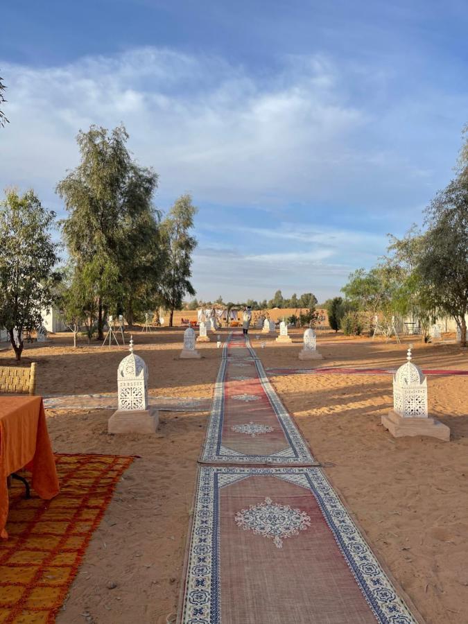Desert Experience Glamping Merzouga Esterno foto